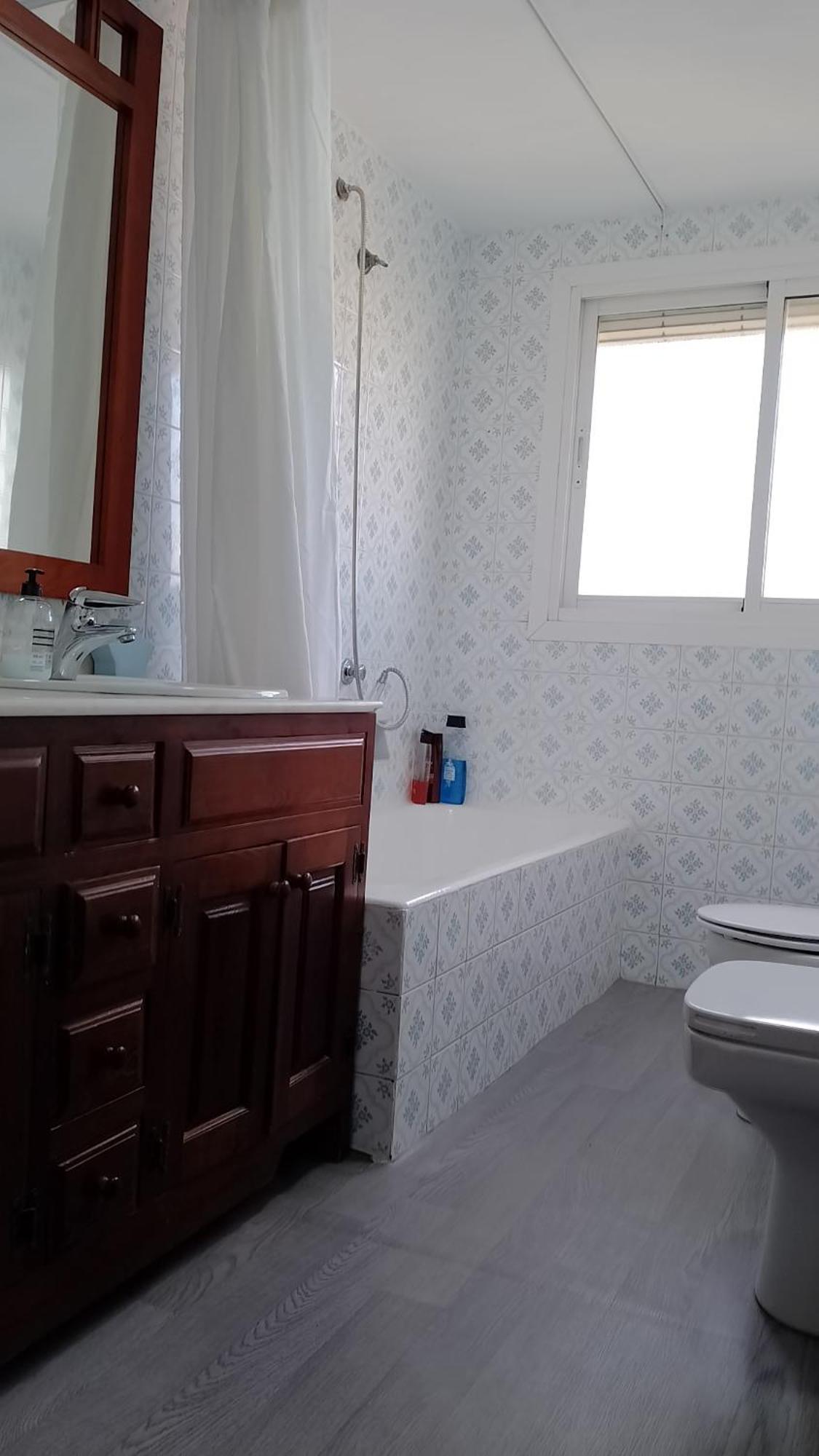 Habitacion Privada Centro Malaga Cerca Tren Maria Zambrano Y Playa Muy Buena Conexion Wifi Buitenkant foto